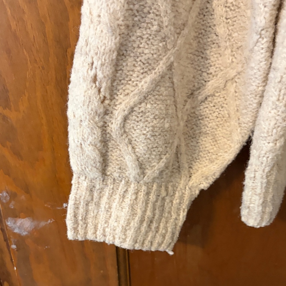 Lucky Brand Cozy Beige Cable Knit Sweater - Picture 2 of 6